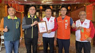 台南仁德五帝廟率先捐血！王明正挽袖號召