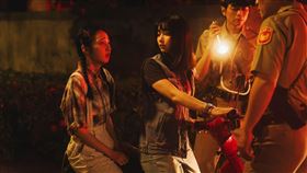 李沐（左）和黑嘉嘉（右）有不少對手戲。（圖／一念電影提供）