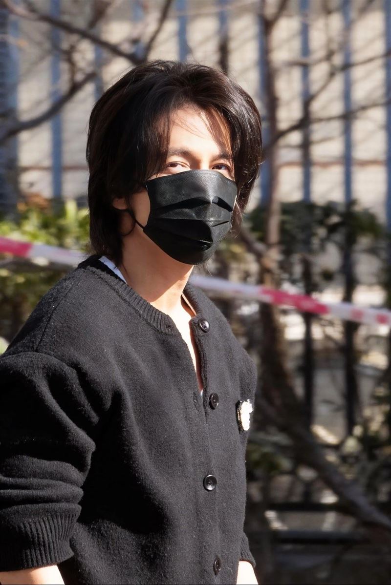 言承旭被目擊現身央視大樓，參加春晚活動彩排。（圖／翻攝自微博）