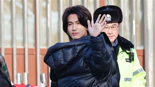 言承旭參加春晚彩排　多位台藝人也在名單