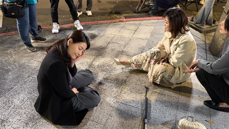 王樂妍失明甜吻台八男神　羞：婚後第一次