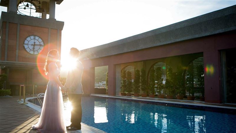 雲品國際、維多麗亞酒店簽署委託經營合作