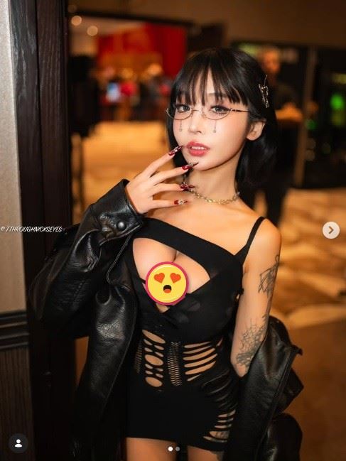 來自新加坡的DJ網紅蘇櫻花，擁有H罩杯美胸，３年前疫情剛結束就很想進軍日本AV界。（圖／翻攝自Ｘ）