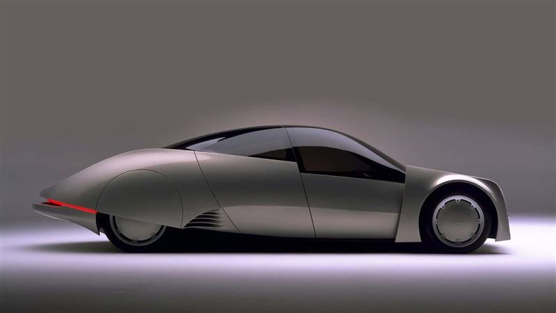 Synergy嚴格來說是一輛電動車，車尾1.0升引擎只負責發電。（圖／翻攝Motor1網站）