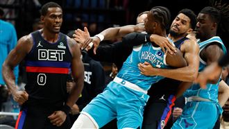 活塞對黃蜂爆發衝突　四名球員遭驅逐出場