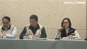 疾管署與防檢署今（10）日提醒，民眾從事走春、賞花、郊遊等戶外活動時，勿主動接觸、逗弄及捕捉如鼬獾等野生動物，以避免狂犬病的威脅。（圖／記者蔣季容攝影）