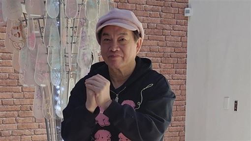 才犯病坐輪椅!康康增1疾拒開刀憂半身不遂