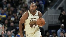 霍福德（Al Horford）傳出致勝助攻，幫助勇士逆轉灰熊。（圖／美聯社／達志影像）