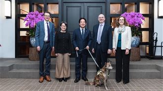 AIT貼照 谷立言合體賴清德、蕭美琴喊這句