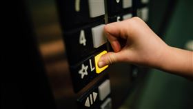 電梯。（圖／pexels）