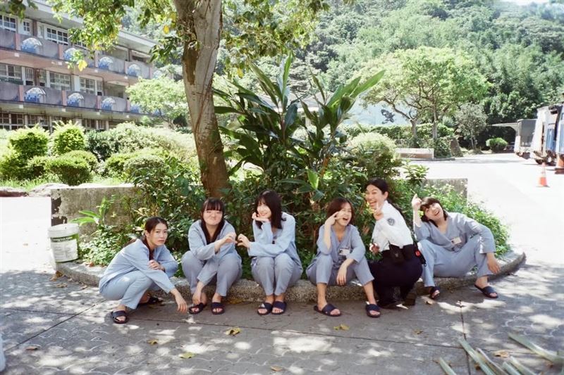 《陽光女子合唱團》票房持續霸榜，目前已躋升台灣影史第二名。（圖／翻攝自IG @317century）