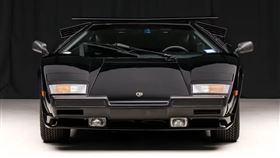 Lamborghini Countach 5000 QV經典超跑。（圖／翻攝Bring a Trailer網站）