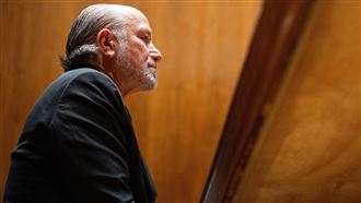 美商務部長不藏了　首度承認曾登淫魔島