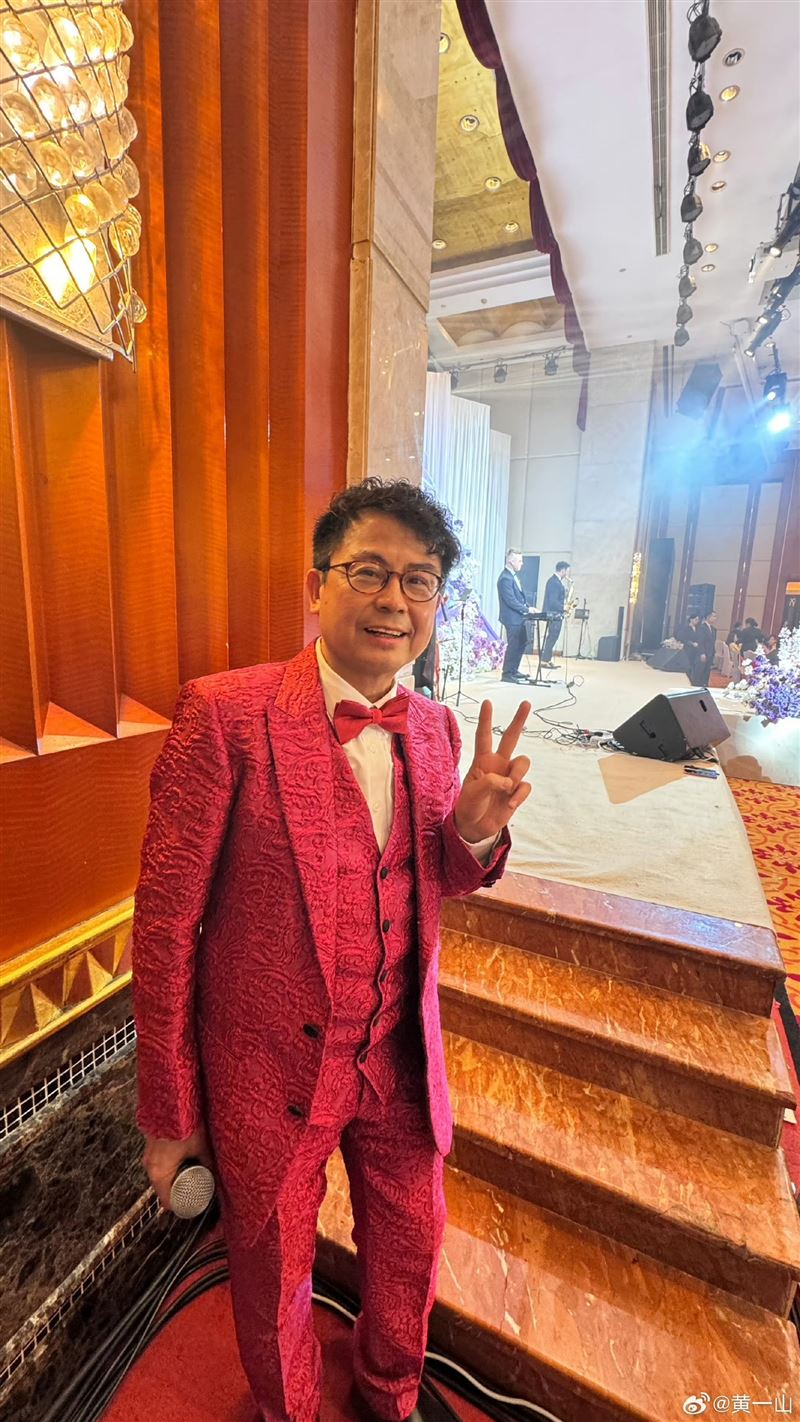 港星「小龜」黃一山曾是周星馳電影中的御用綠葉。（圖／翻攝自黃一山微博）