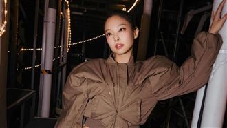 30歲女星「捧4.3億現金」無貸款買下豪宅