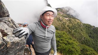 郭泓志登山見日出淚光閃現！阿傑濺血驚魂