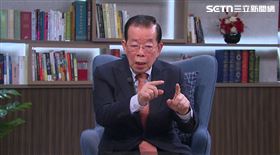 話時代人物主持人鄭弘儀專訪謝長廷。（圖／翻攝畫面）