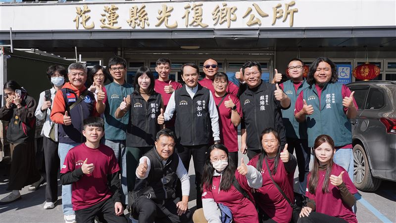 愛爾麗集團攜手吳克群　深入花蓮災區送暖