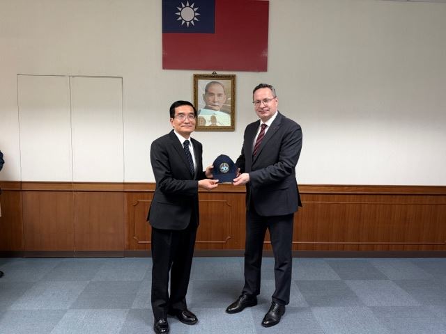 海巡署接見中北歐國會議員，深化臺歐海事執法交流。（圖／海巡署提供）