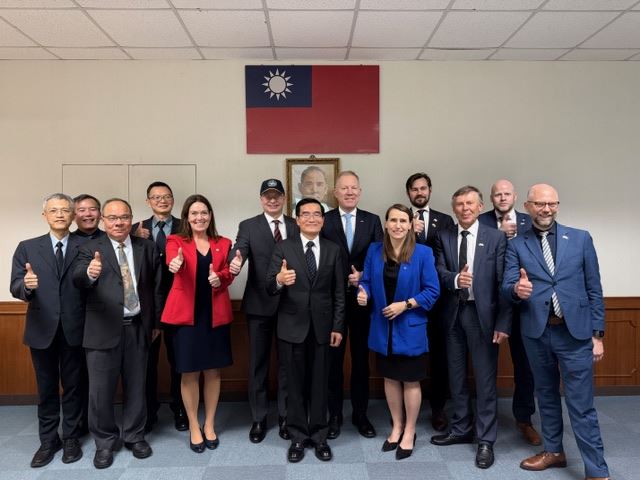 海巡署接見中北歐國會議員，深化臺歐海事執法交流。（圖／海巡署提供）