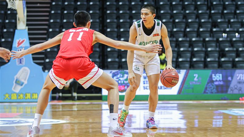 劉廷寬用2顆斷牙換晉級　松山進4強喊值得