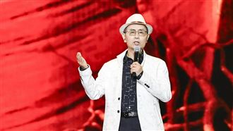 楊弦過世前最後舞台身影。（圖／中華音樂人交流協會提供）