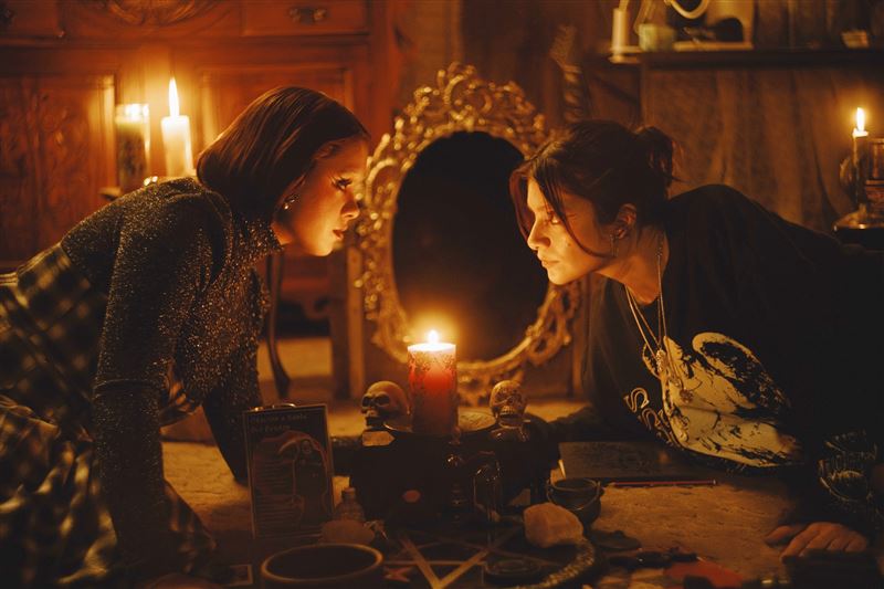 劇情結合年輕世代社群成癮、流量焦慮等深具共鳴的議題。（圖／采昌國際多媒體　提供）