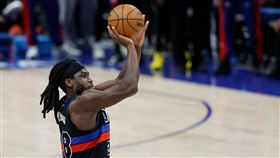 活塞中鋒史都華（Isaiah Stewart）遭禁賽7場。（圖／美聯社／達志影像）