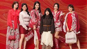 鄭凱中（左起）、李昕芸、李文儀、設計師、高毓璘、朱培滋大合照。（圖／三立提供）