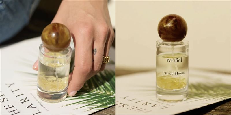 Youfiel推出「柑橘豐盛噴霧」，以柑橘調性搭配水晶元素設計，主打日常空間使用情境。（圖／品牌業者提供）