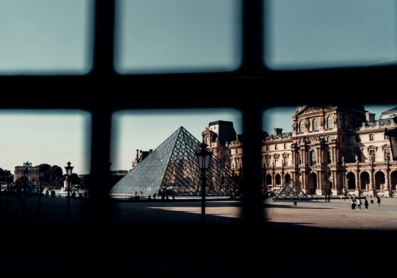 法國是世界第七大經濟體，預計2026年的經濟成長將溫和復甦。Unsplash by Nirmal Rajendharkumar。（圖／遠見雜誌提供）