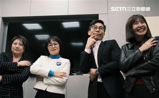 顛覆嚴肅形象！立院民進黨團大跳撒嬌舞