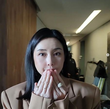 崔貞允曾有過一段婚姻。（圖／翻攝自IG）