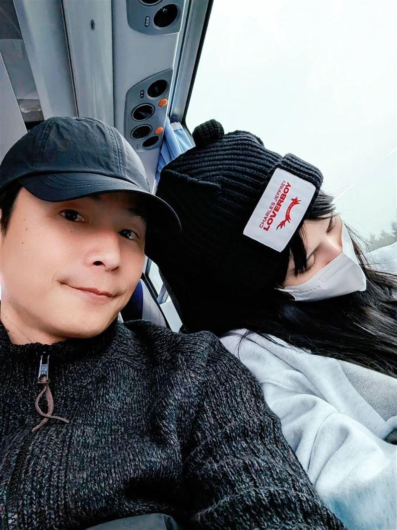 孫協志跟夏宇童婚宴倒數。（圖／翻攝自臉書）