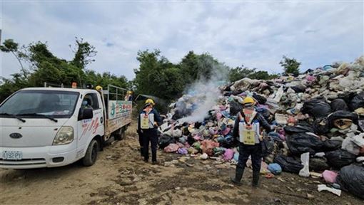 害小琉球600噸「垃圾圍島」4地方惡霸慘了