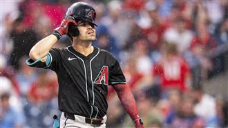 全新WBC美國隊手套用不到　卡洛爾喊失望