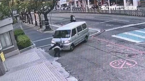 中科大驚悚酒駕車禍！捲車底恐怖畫面曝