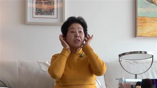 國民奶奶證實聽損　配戴助聽器：這不丟臉