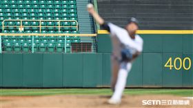 WBC台灣隊練習賽，投手必須在15秒內出手。（圖／記者劉彥池攝影）