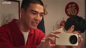 《新年那些小情緒》深刻描繪台灣家庭中那些「說不出口的愛」。