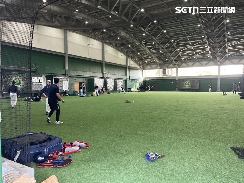 韓國樂天巨人隊9日來台南亞太國際棒球訓練中心進行春訓。（圖／台南市政府提供）