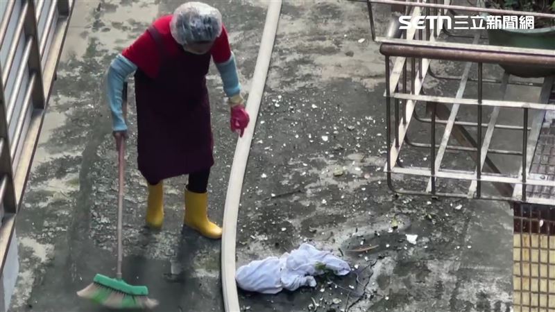 基隆民宅氣爆!玻璃噴50公尺 屋主急送醫