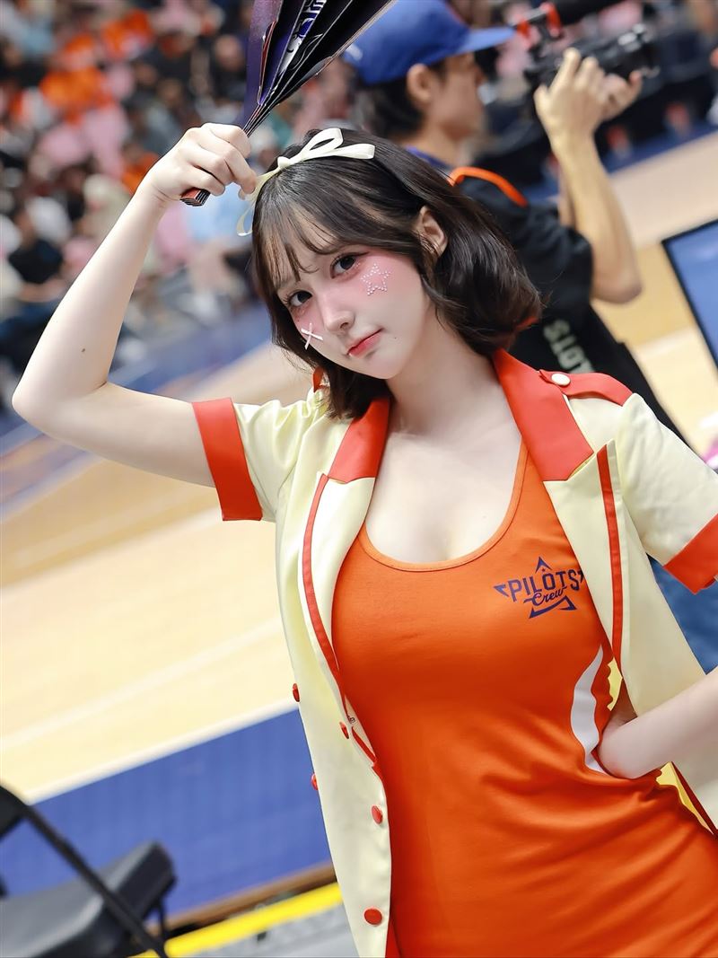 金世星擁有甜美可愛的外型，來台灣發展約半年。（圖／翻攝自IG @111khz）