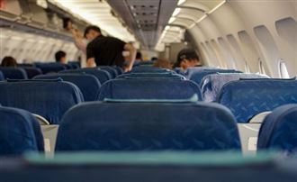 空姐警告：機艙這地方別碰！