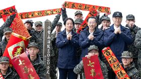 總統賴清德選在海拔3020公尺的海軍「小雪山雷達站」錄製春節談話（圖／總統府提供） 