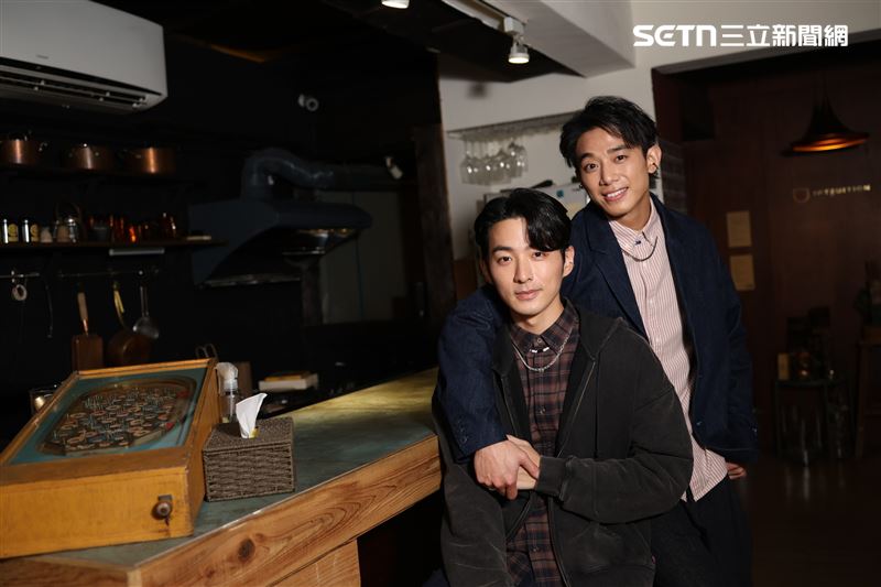 鍾岳軒、初孟軒從好兄弟變成彼此最親密的另一半。（圖／記者鄭孟晃攝影）