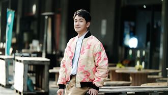 陳謙文包十萬大紅包！狂推拜財神：真的順