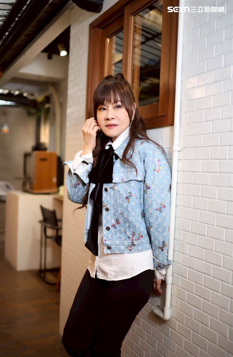 龍千玉接受專訪分享演藝事業的甘苦。（圖／記者鄭孟晃攝影）