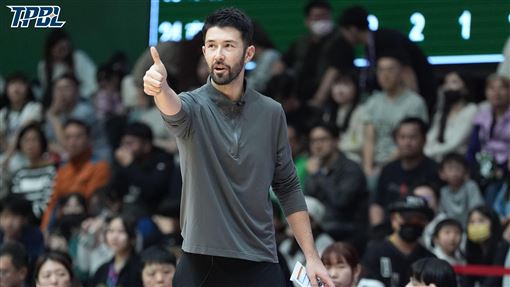 夢想家年前拉3連勝　簡浩認上半季起伏大