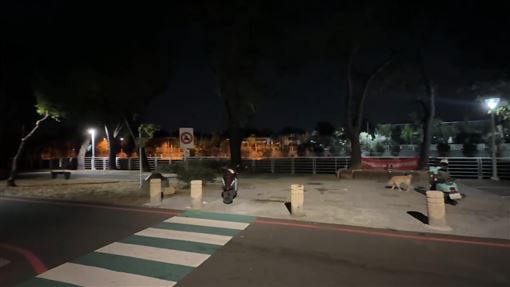 新／下棋一半拿刀混戰！2男噴血送醫